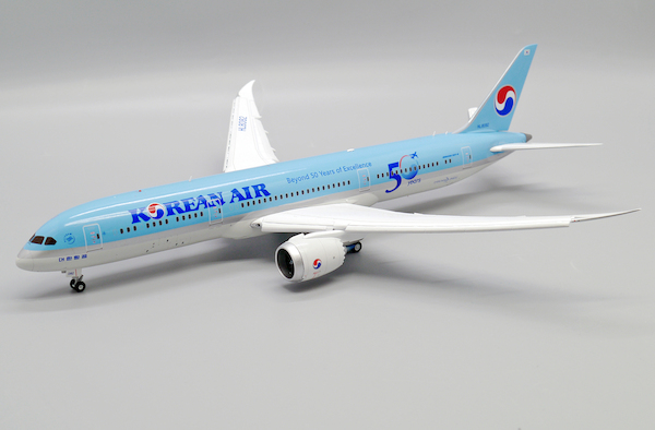 Boeing 787-9 Dreamliner Korean Air "Beyond 50 Years of Excellence" HL8082 Flaps Down MIND: small paint issue and one antenna missing EW2789011A