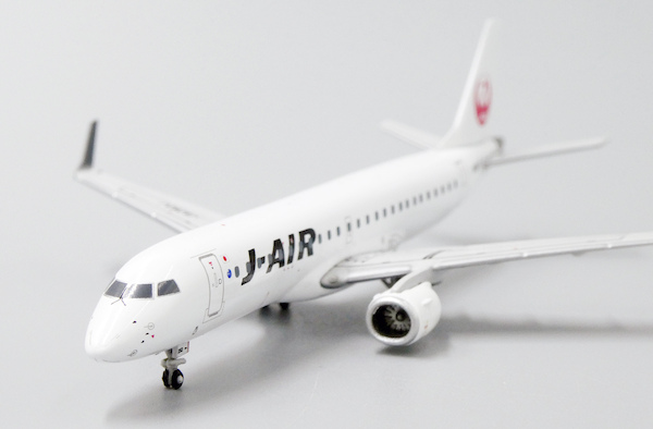 Embraer ERJ190STD J-Air JA252J EW4190003