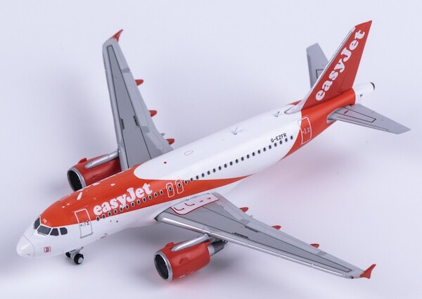 Airbus A319 EasyJet G-EZFR  EW4319001