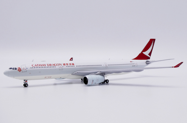 Airbus A330-300 Cathay Dragon B-LBK EW4333014