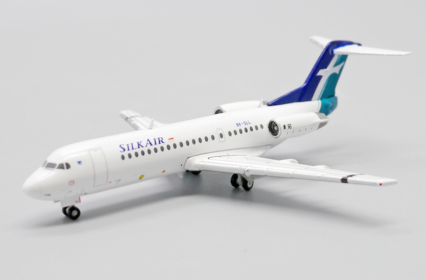 Fokker 70 Silkair 9V-SLL  EW4F70001