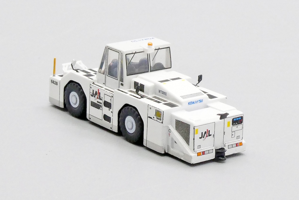JC Wings GSE2WT500E03 Airport Accessories JAL oc WT500E Towing Tr