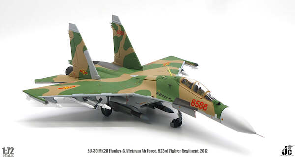 Sukhoi Su30 Flanker-G 8588 Vietnam Air Force,  923rd Fighter Regiment, 2012  JCW-72-SU30-009