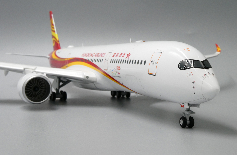 JC Wings LH2151A Airbus A350-900 Hong Kong Airlines 