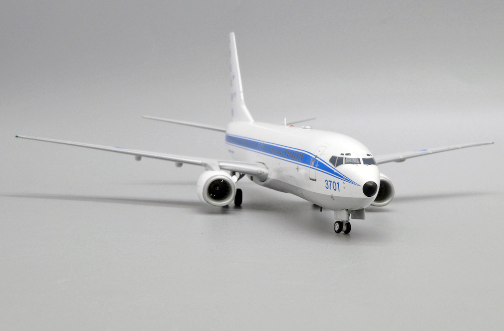 JC Wings LH2244 Boeing 737-800 Taiwan Air Force 3701