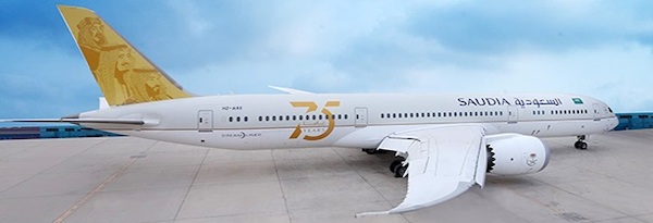 Boeing 787-9 Dreamliner Saudi Arabian Airlines HZ-ARE