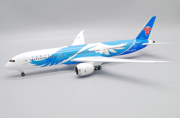 Boeing 787-9 Dreamliner China Southern Airlines "Wings of Dream" B-1242  LH2353