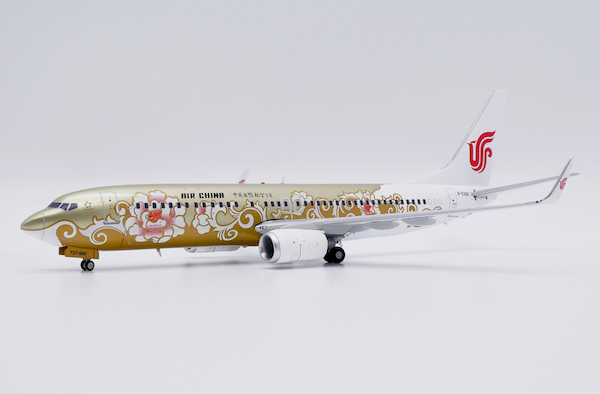 Boeing 737-800 Air China "Gold Peony" B-5390 LH2364
