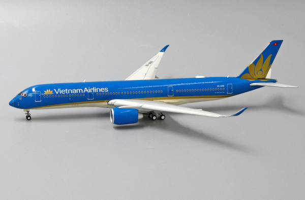 Airbus A350-900 Vietnam Airlines Flap Down VN-A891 LH4053A