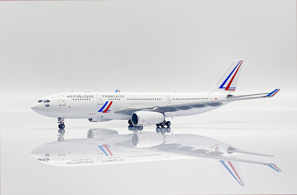 Airbus A330-200 French Air Force F-UJCT LH4226