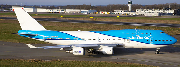 Boeing 747-400 JetOneX VQ-BWM LH4284