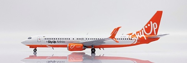 Boeing 737-800 SkyUp Airlines UR-SQG LH4310