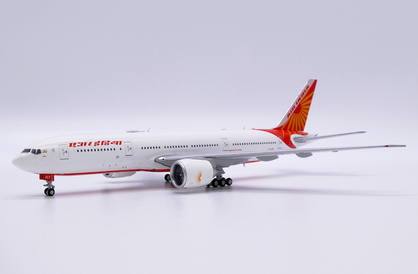 Boeing 777-200LR Air India VT-AEF  LH4341