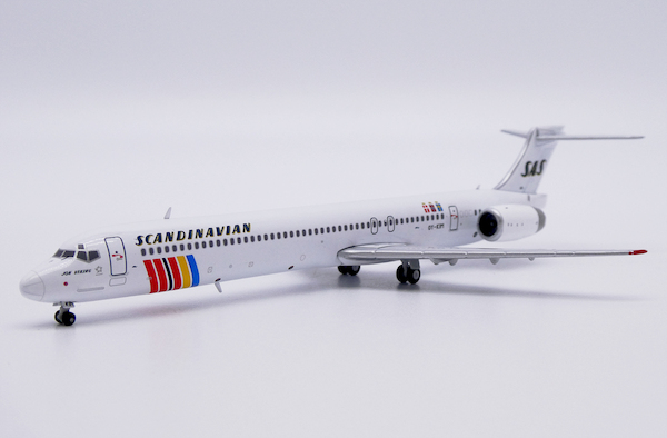 McDonnell Douglas MD90 SAS Scandinavian Airlines OY-KIM LH4395