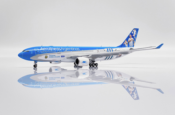 Airbus A330-200 Aerolíneas Argentinas "Argentina Football Livery" LV-FVH SA4019