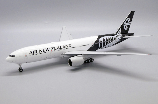 Boeing 777-200ER Air New Zealand ZK-OKF  XX20030