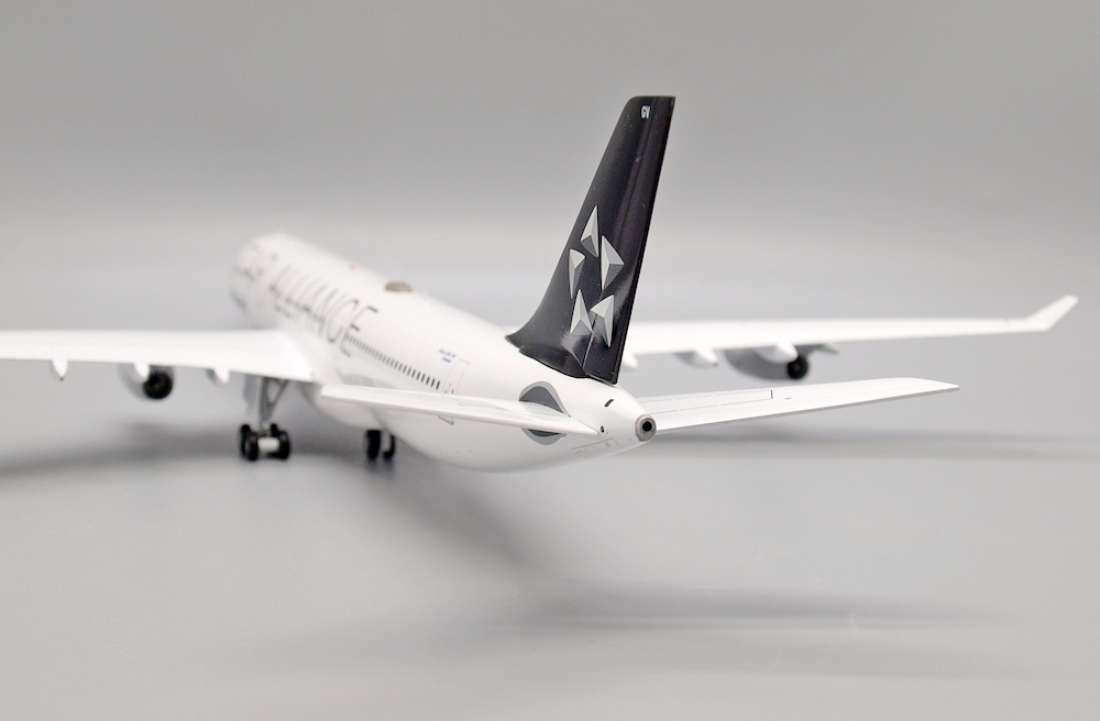 JC Wings XX20151 Airbus A340-300 Lufthansa 