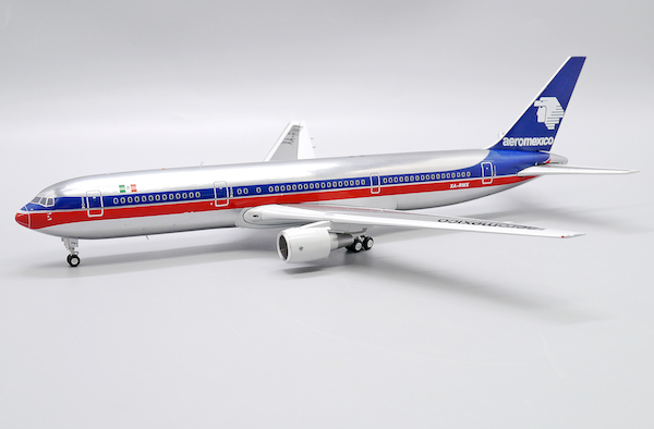 Boeing 767-300ER AeroMexico XA-RWX Polished  XX20152