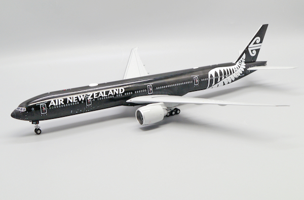 Boeing 777-300ER Air New Zealand "ALL BLACKS" "Advanced Engine Option" ZK-OKQ XX20157E