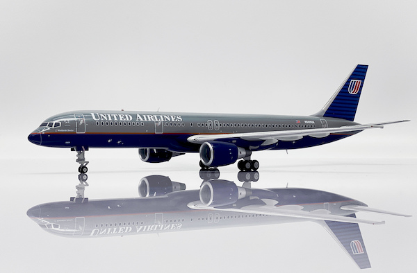 Boeing 757-200 United Airlines "Battleship" N509UA XX20218