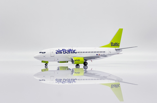 Boeing 737-500 Air Baltic YL-BBE  XX20240