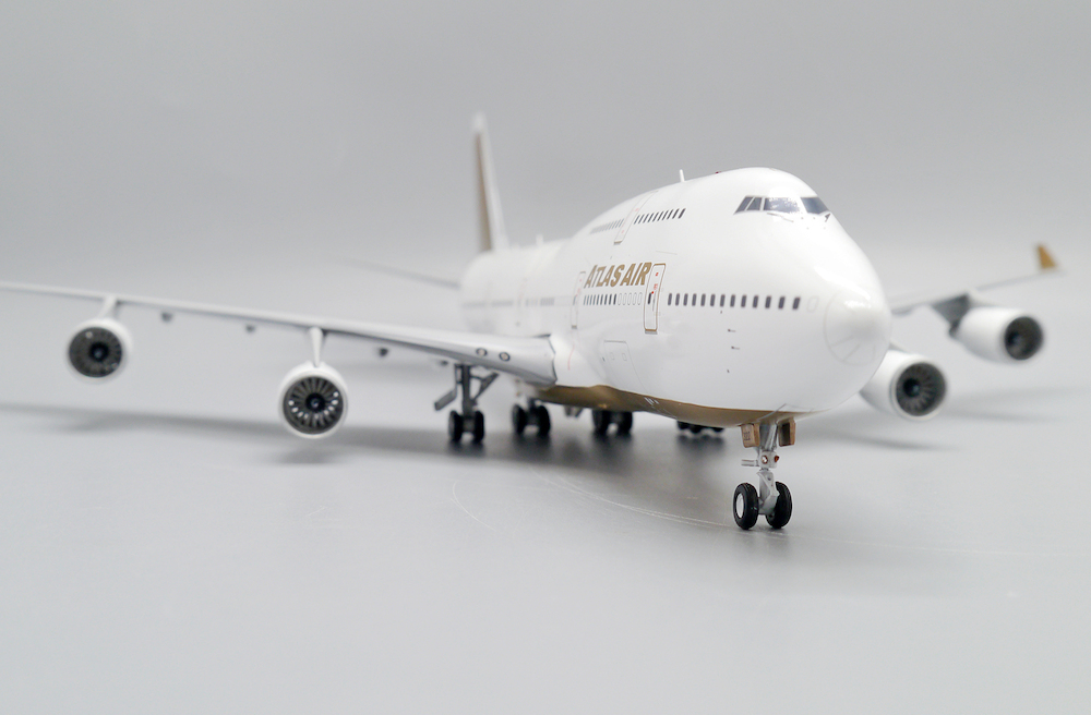 JC Wings XX2747 Boeing 747-400 Atlas Air 