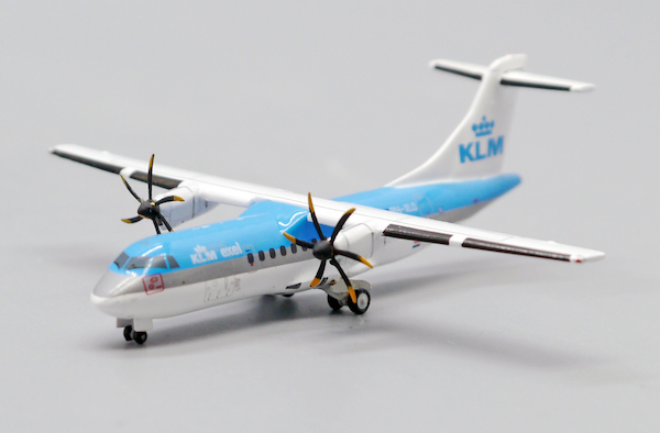 ATR42-300 KLM Exel PH-XLD  XX40004