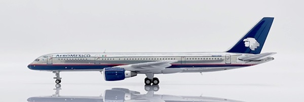 Boeing 757-200 AeroMexico N301AM Polished  XX40018