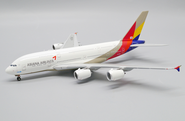 Airbus A380 Asiana Airlines HL7641  XX40052
