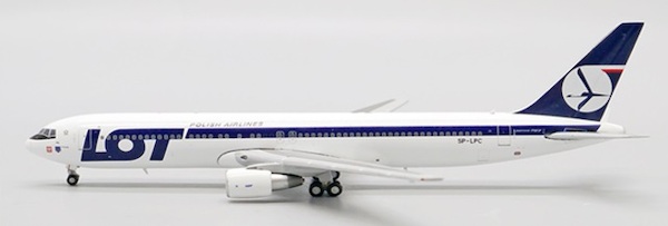 Boeing 767-300ER LOT Polish Airlines "Belly Landing" SP-LPC  XX40056