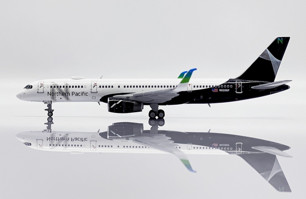 JC Wings 1:200 American Airlines Boeing B757-200 Diecast