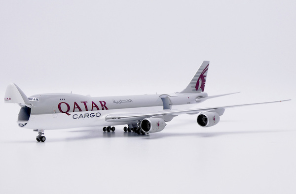 Boeing 747-8F Qatar Airways Cargo A7-BGB Interactive Series  XX40161C