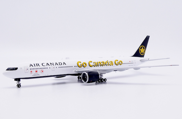Boeing 777-300ER Air Canada "Go Canada Go" C-FITW  XX40258