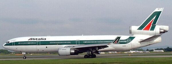 McDonnell Douglas MD11 Alitalia I-DUPD XX40588