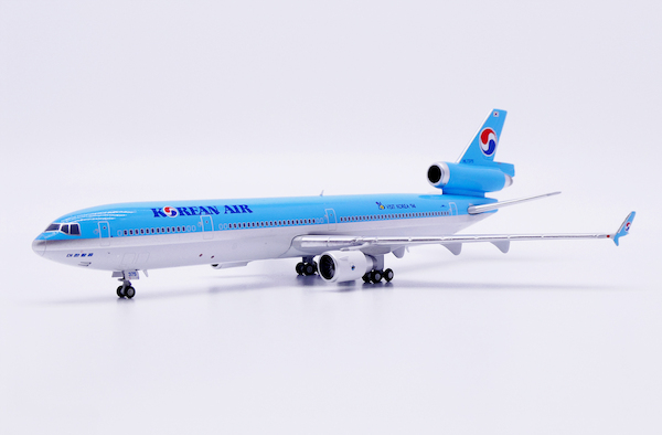 McDonnell Douglas MD-11 Korean Air "Visit Korea 94" HL7375  XX40602