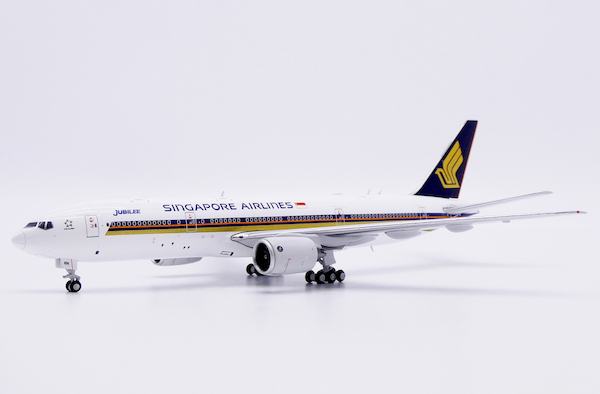 Boeing 777-200ER Singapore Airlines "Jubilee" 9V-SRN  XX40617