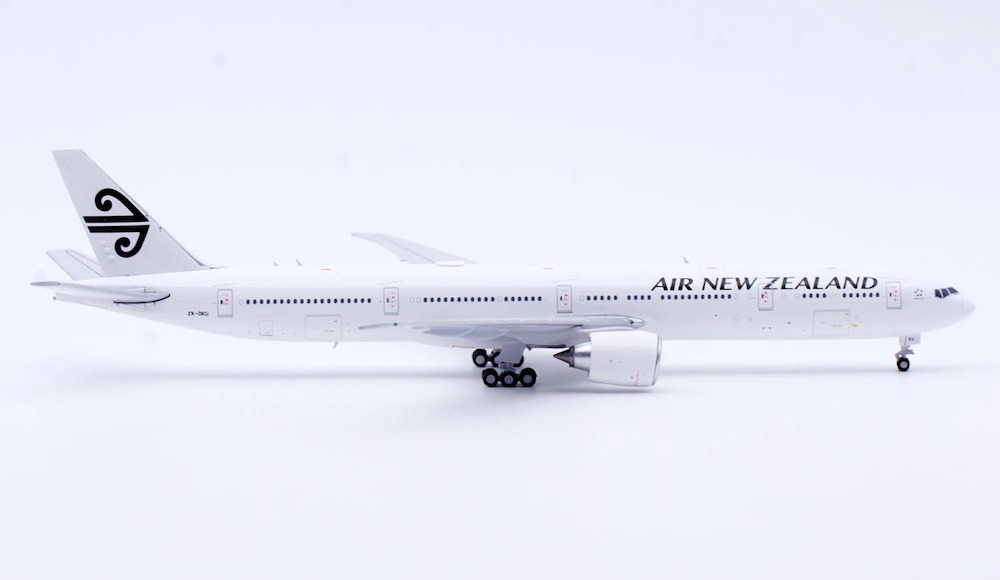 JC Wings XX40646 Boeing 777-300ER Air New Zealand 