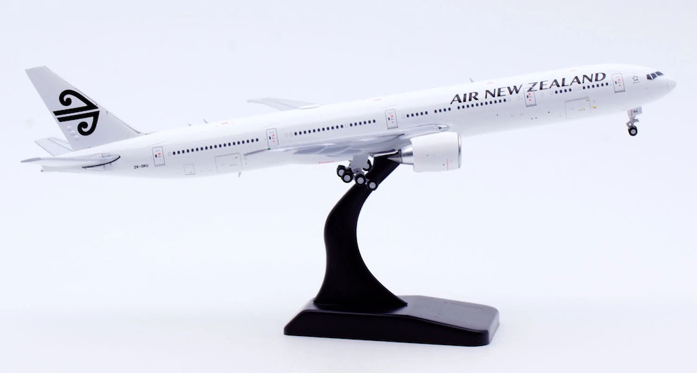 JC Wings XX40646 Boeing 777-300ER Air New Zealand 