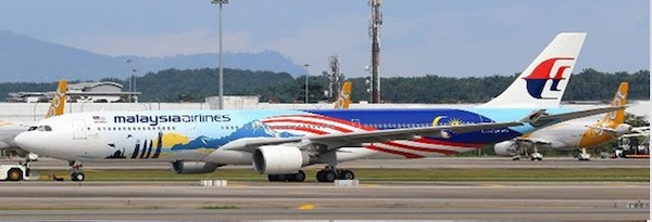 Airbus A330-300 Malaysia Airlines "Visit Malaysia 2026" 9M-MTJ XX40648