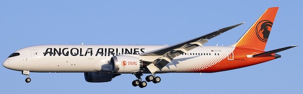 Boeing 787-9 Dreamliner TAAG Linhas Aereas de Angola D2-TER XX40787