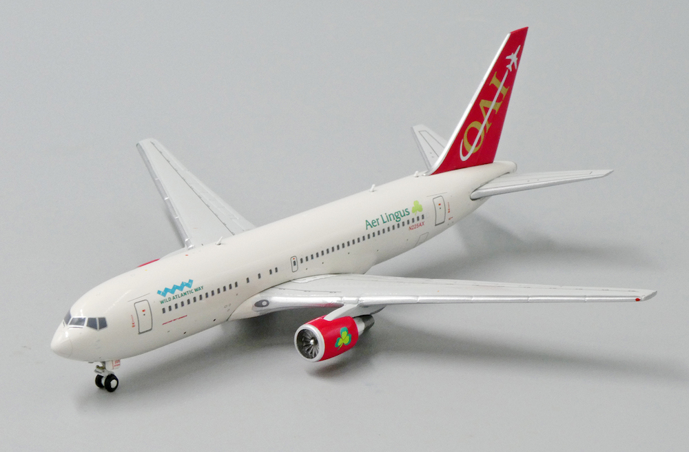 JC Wings XX4239 Boeing 767-200ER Omni Air International