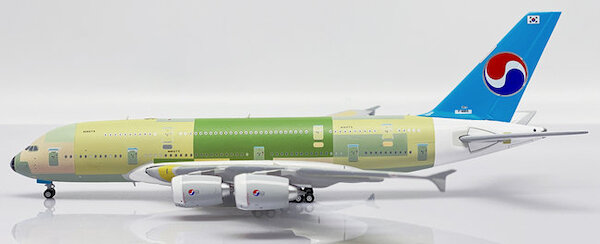 Airbus A380 Korean Air "Bare Metal" F-WWSS With Antenna  XX4472