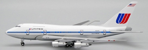 Boeing 747SP United Airlines Blue Stripe N532PA Polished XX4960