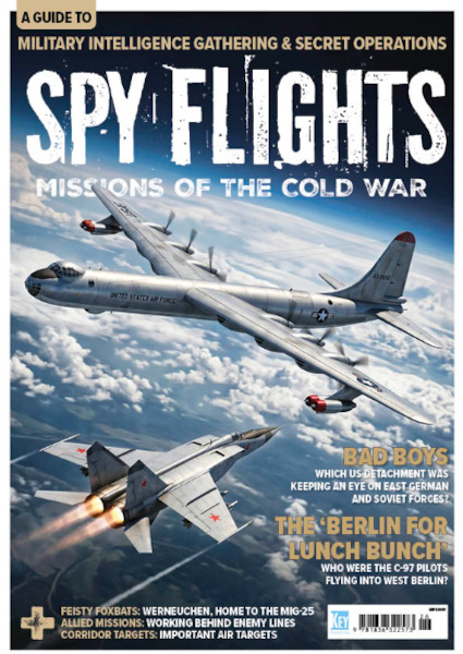Spy Flights - Missions of the Cold War  9781836322573