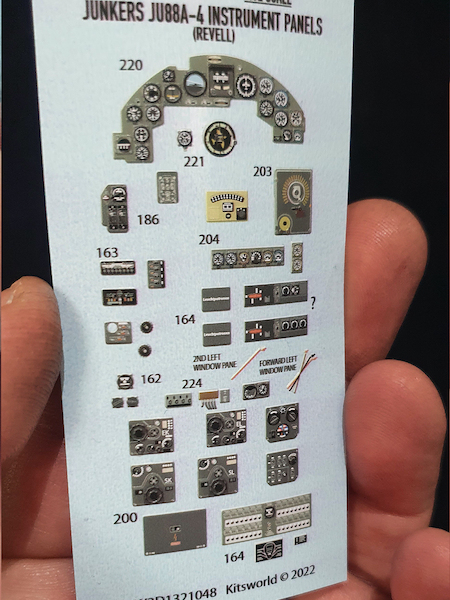 Junkers Ju88A-4 Instrument Panels (Revell)  KW3D1321048