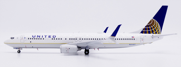 Boeing 737-900ER United Airlines N37437  XX20619