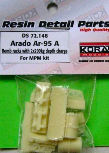 Arado AR5A Bomb rack with 2x 200kg Depth Charges (MPM) DS72148
