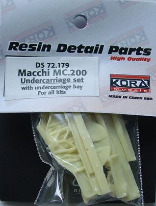 Macchi MC200 Undercarriage set with wheelbay  DS72179