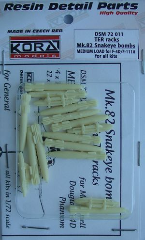 Triple Ejection Racks (4x)  with 12 MK82 Snakeye bombs  dsm72011