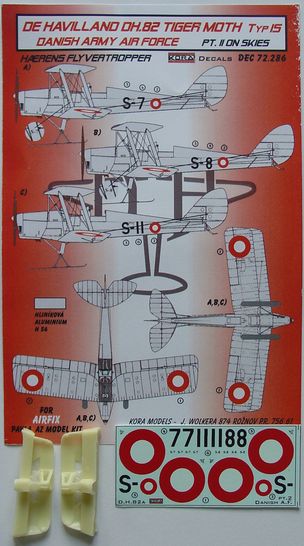 De Havilland DH82 Tiger Moth Type 15 (Royal Danish AF) pt 2 on ski's DEC72286
